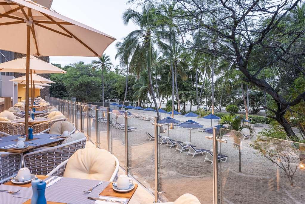 Hilton Santa Marta Hotel Restaurant foto